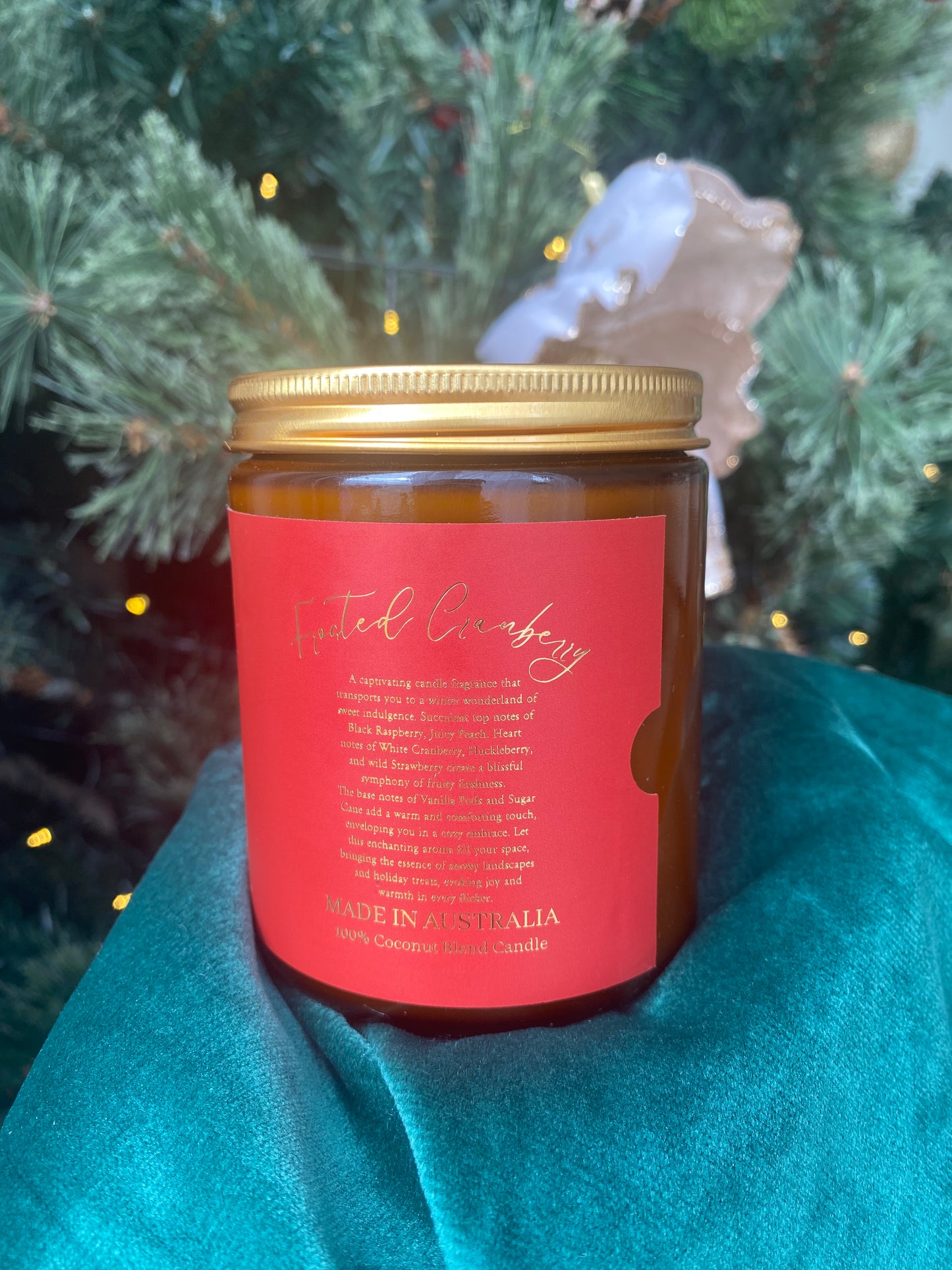 Santa’s Workshop Candle 🧸