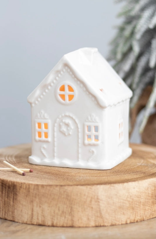 White Christmas Gingerbread House Tealight Candle Holder