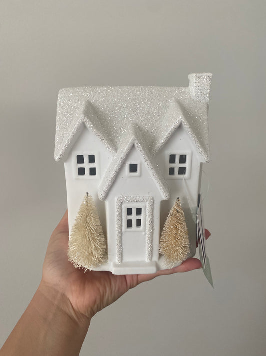 White Christmas LED House